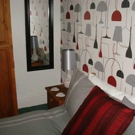 Esklet 4*