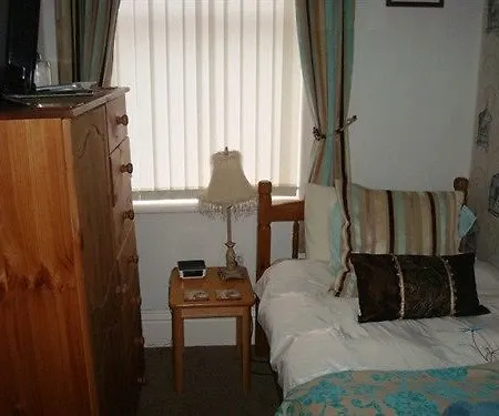 Esklet Hotel