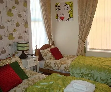 Esklet Hotel 4*