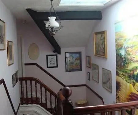 Esklet Hotel 4*