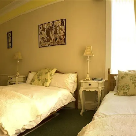 Esklet 4*