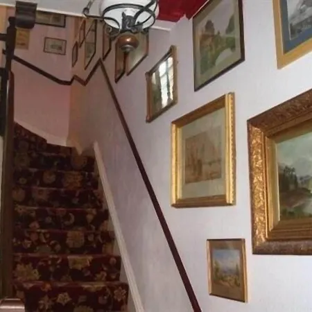Vendégház Esklet