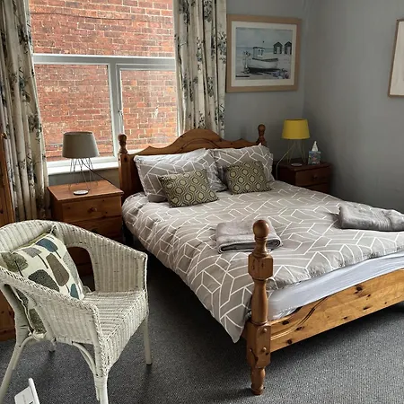 Πανσιόν Esklet 4*