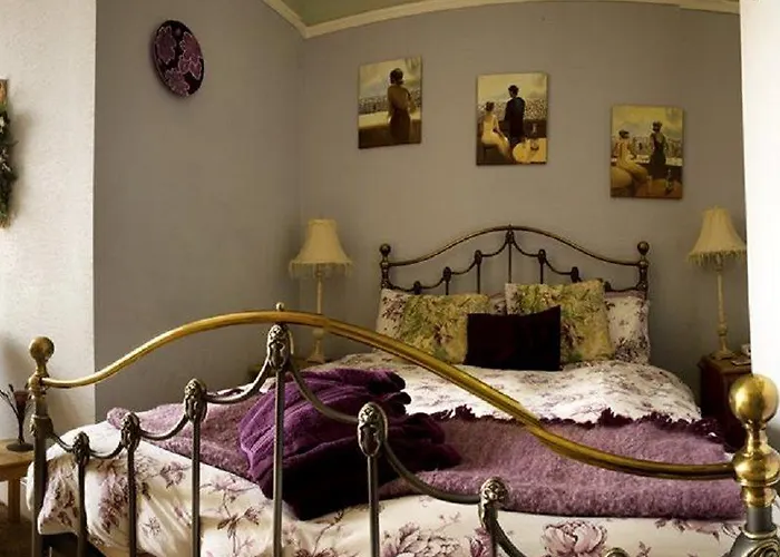 Esklet Γουίτμπι