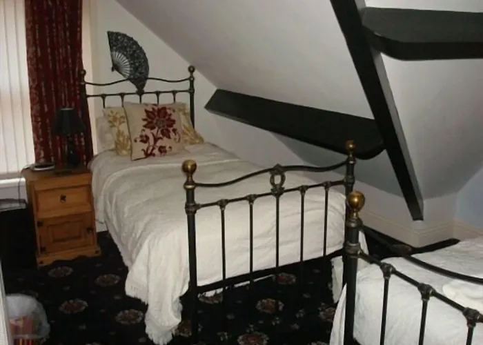 Esklet 4* Γουίτμπι