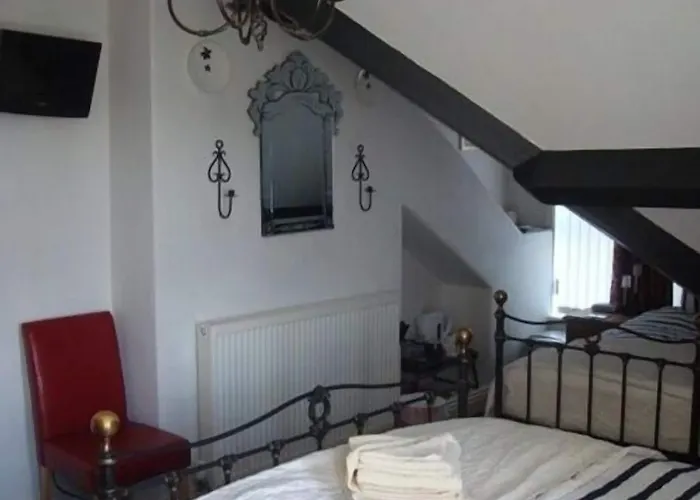 Esklet 4* Γουίτμπι