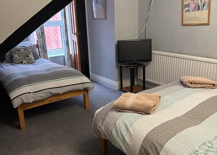 Esklet 4* Γουίτμπι