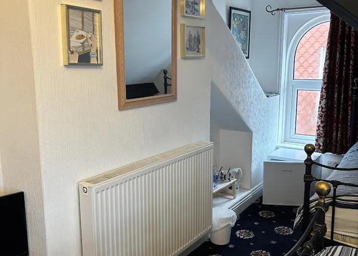 Esklet Πανσιόν