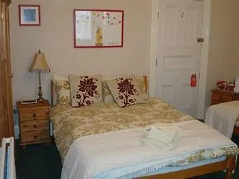 Πανσιόν Esklet Γουίτμπι